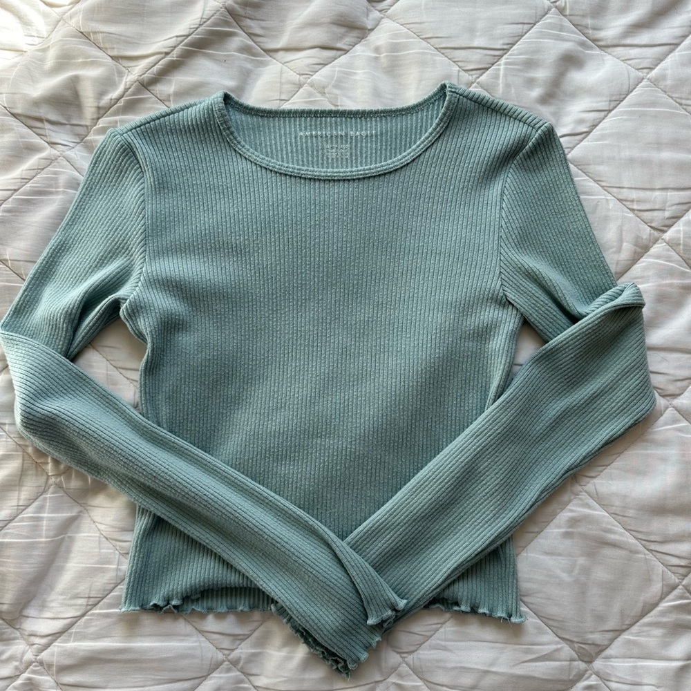 American Eagle Long Sleeve Top
